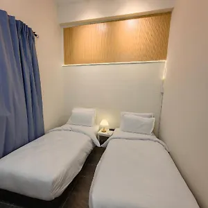 Ww 22a Private Shower George Town